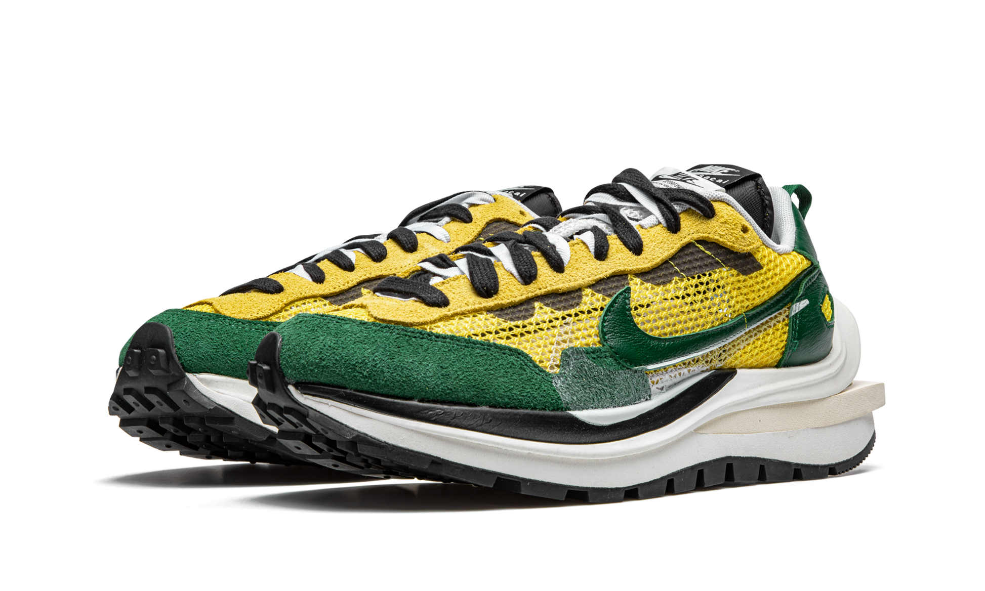 Nike Vaporwaffle sacai Tour Yellow Stadium Green