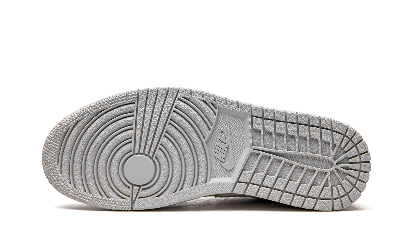 Jordan 1 Low SE Craft Inside Out White Phantom