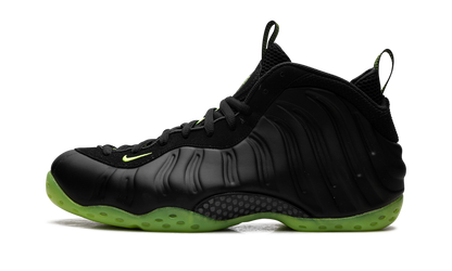 Nike Air Foamposite One Black Volt