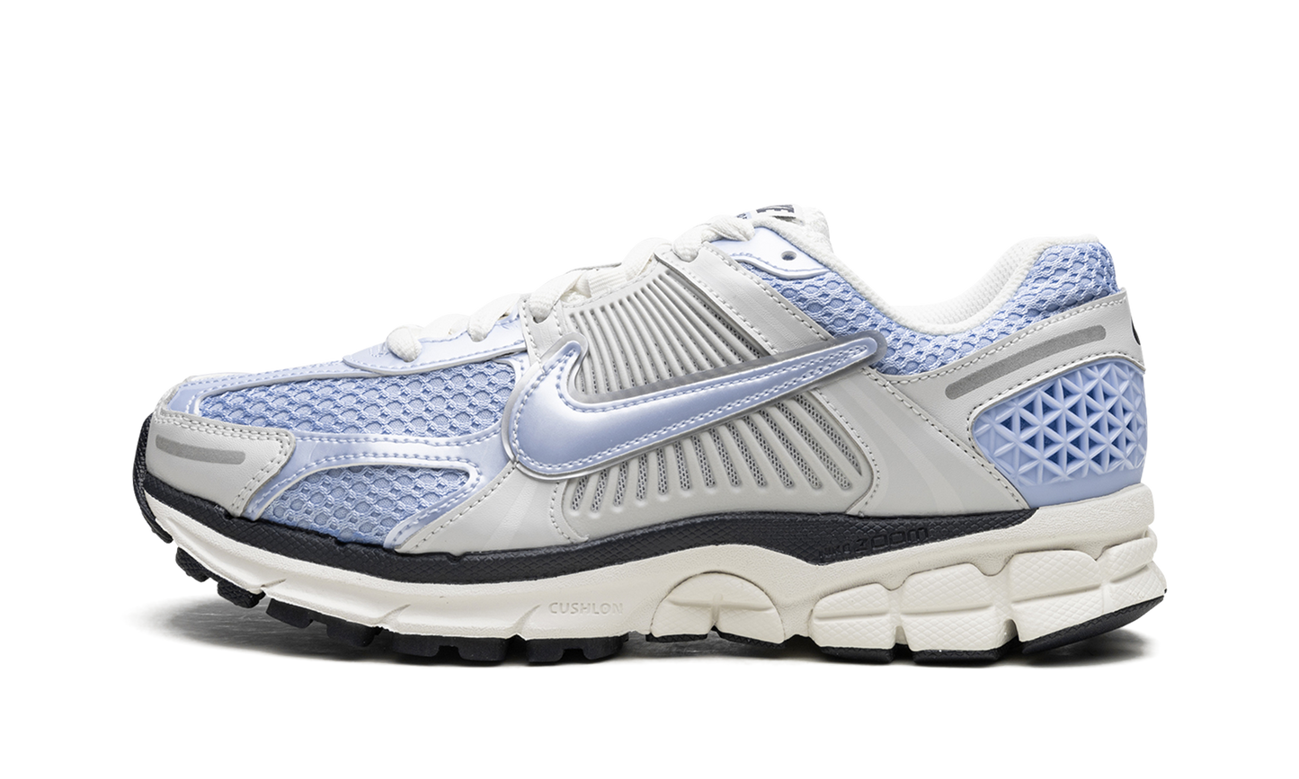 Nike Zoom Vomero 5 Royal Tint Photon Dust (Women's)