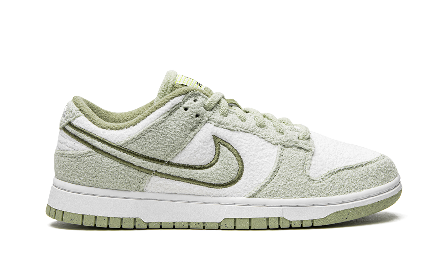 Nike Dunk Low SE Fleece Pack Honeydew (Women's)