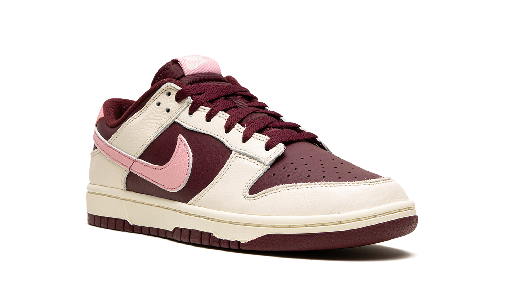 Nike Dunk Low Retro PRM Valentine's Day (2023)