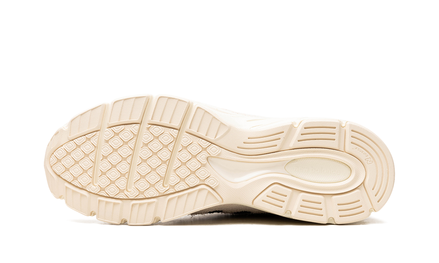 New Balance 990v4 MiUSA Joe Freshgoods 1998 Intro