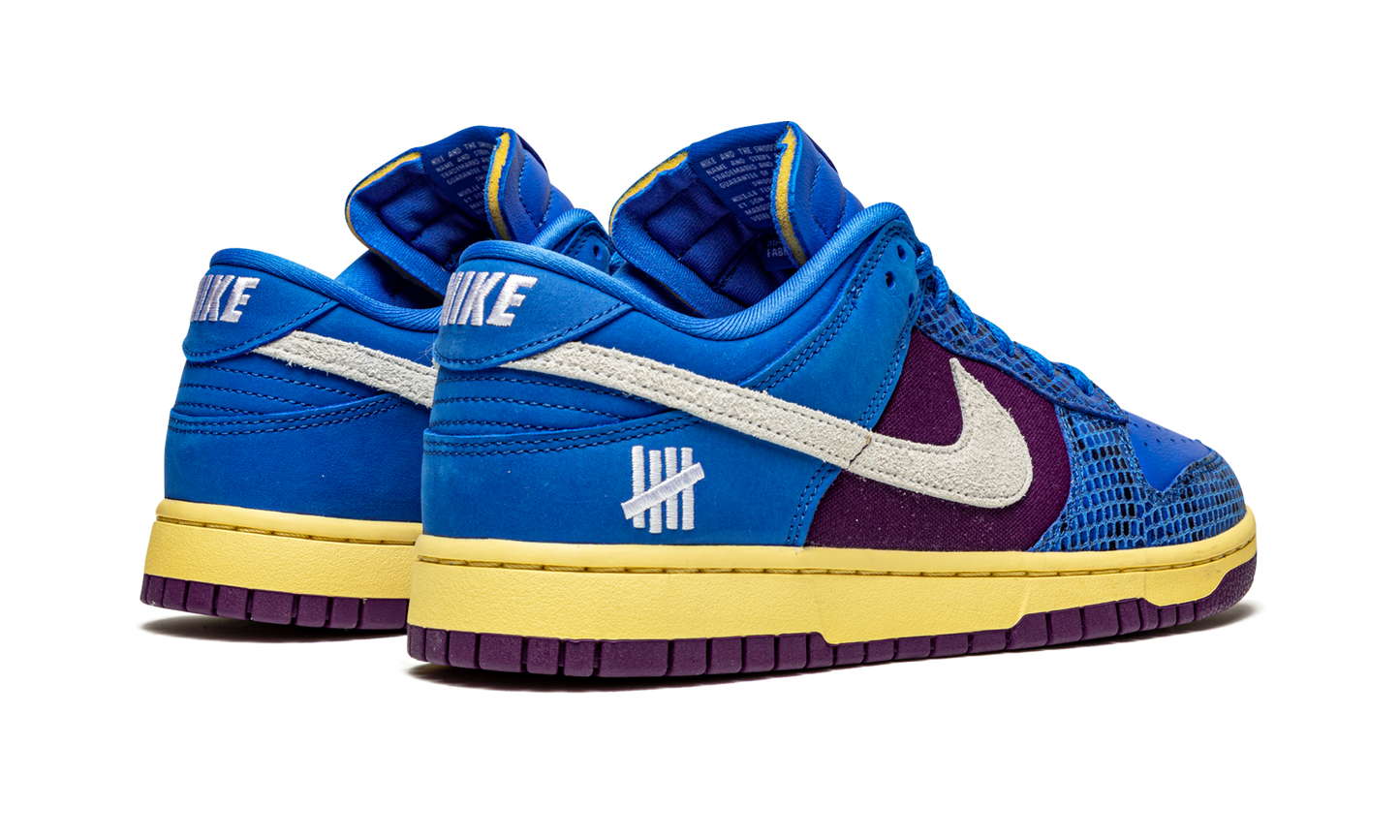 Nike Dunk Low Undefeated 5 On It Dunk vs. AF1