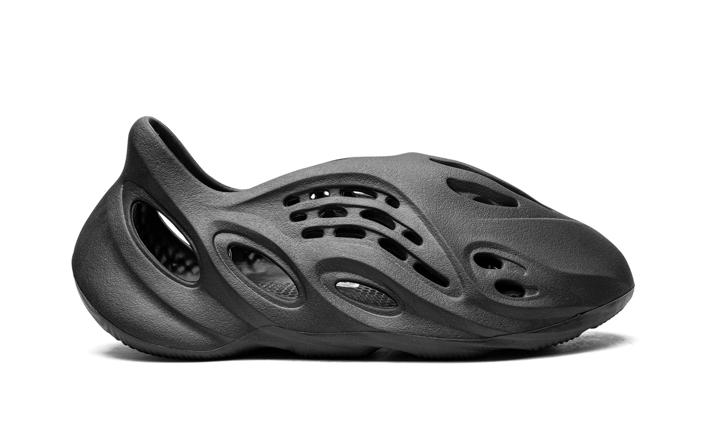 adidas Yeezy Foam RNR Onyx