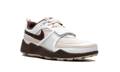 Nike Zoom Field Jaxx Travis Scott Light Chocolate