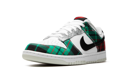 Nike Dunk Low Tartan Plaid